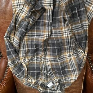 Men’s Eddie Bauer Button Up
